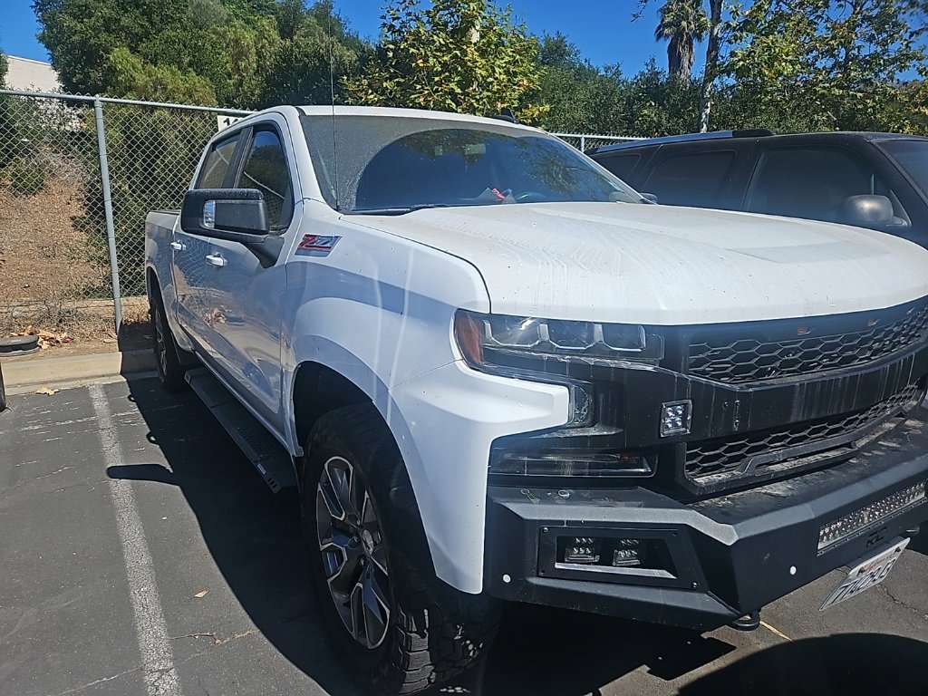 2019 Chevrolet Silverado 1500 RST photo 2