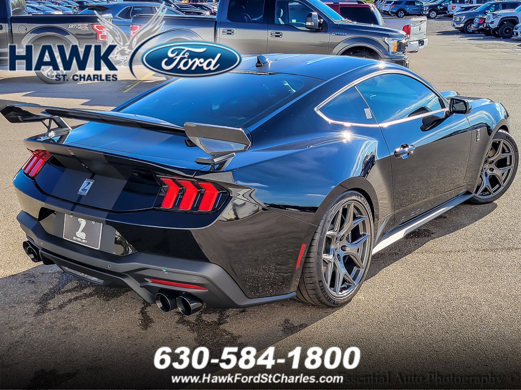 2025 Ford Mustang GT Premium photo 3