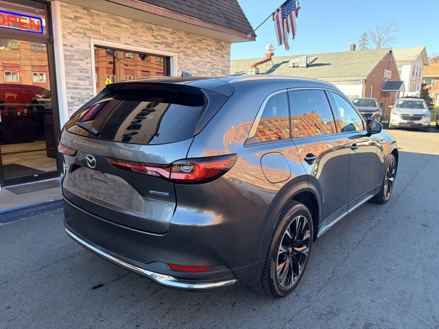 2024 Mazda CX-90 Premium photo 3