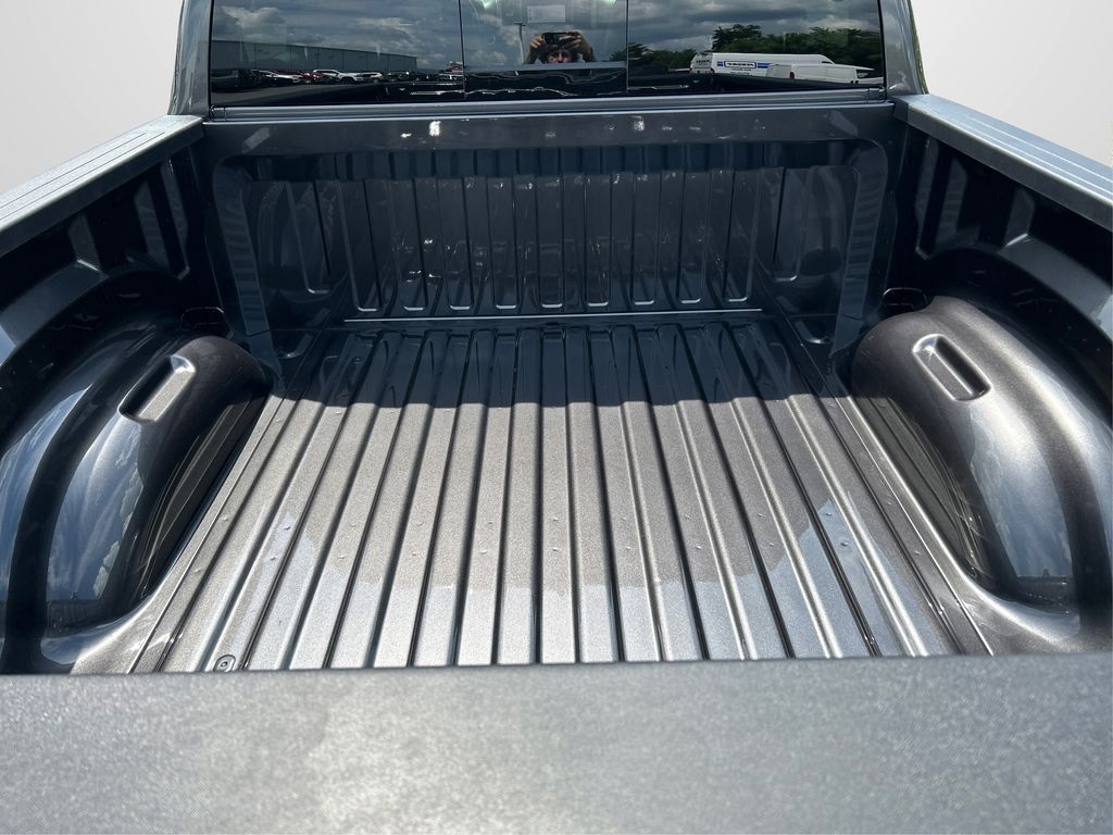 2026 Ram 1500 Warlock photo 12
