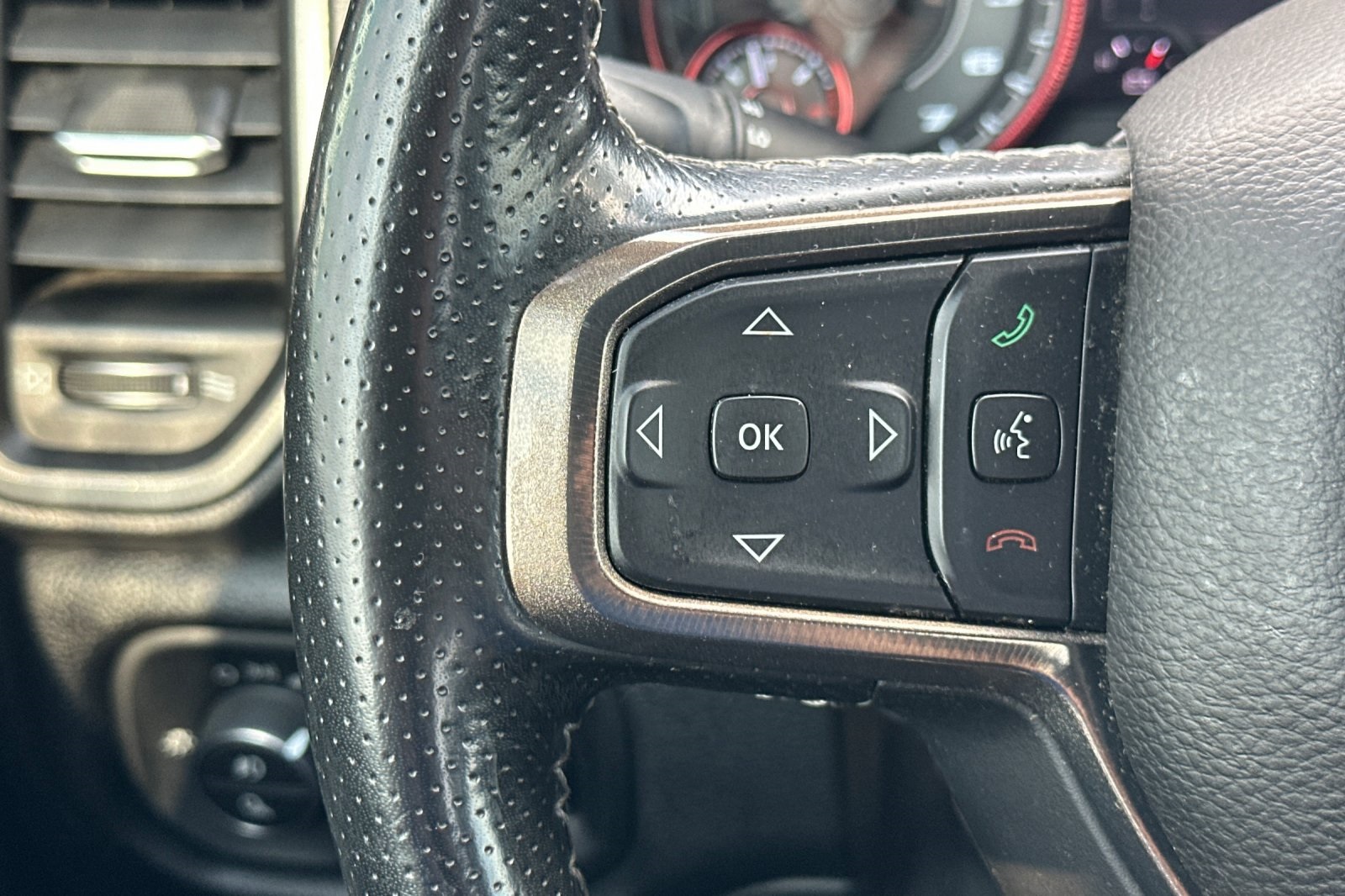 2020 Ram 1500 Rebel photo 29