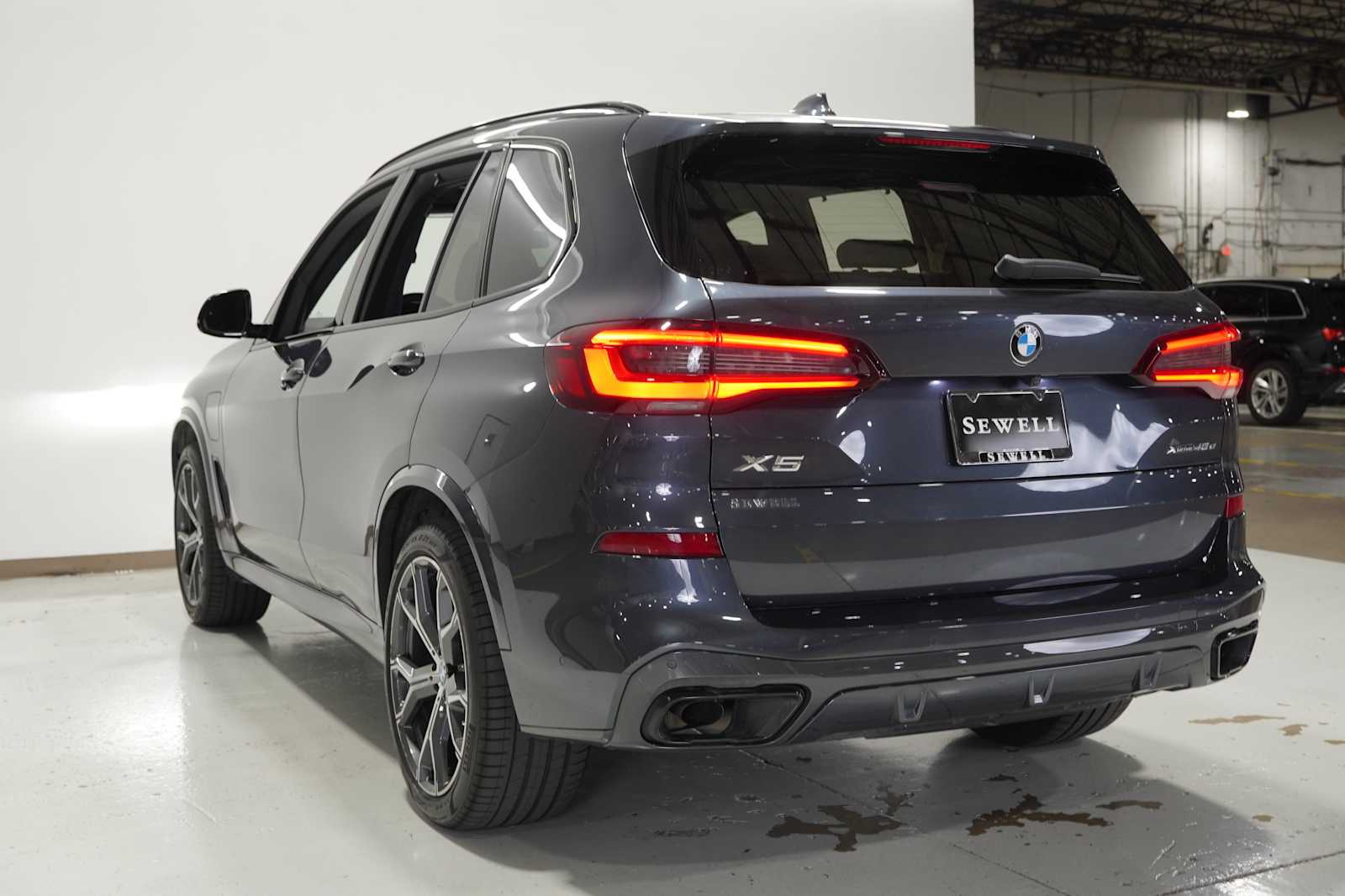2021 Bmw X5 xDrive45e photo 4