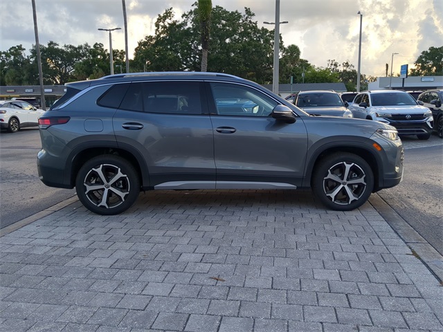 2025 Volkswagen Tiguan SE photo 3