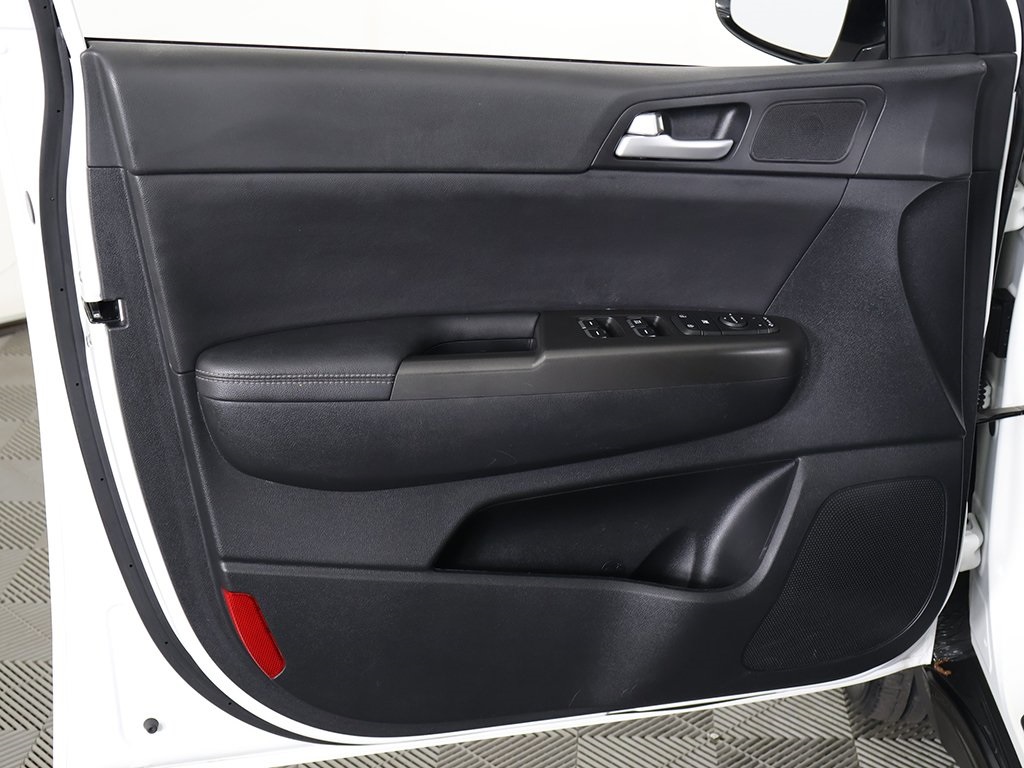 2022 Kia Sportage Nightfall Edition photo 18
