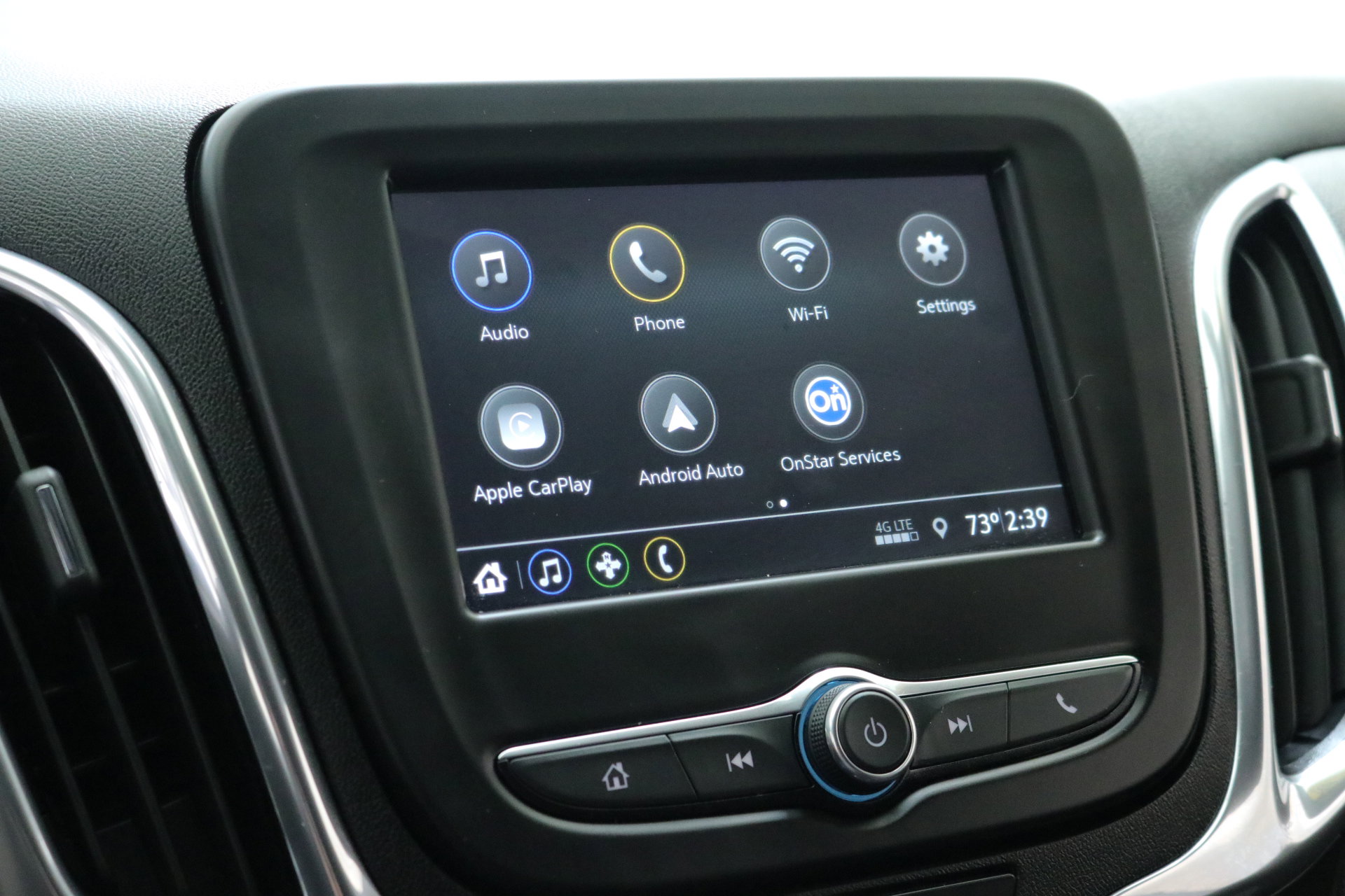 2019 Chevrolet Equinox LT photo 17