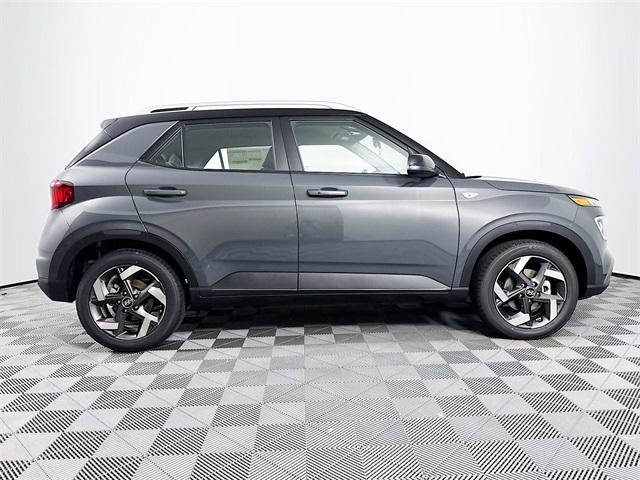 2025 Hyundai Venue Limited photo 6