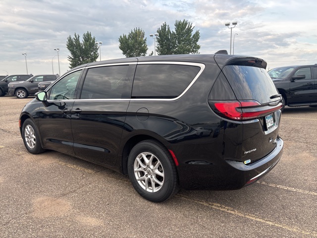 Used 2023 Chrysler Pacifica Touring L with VIN 2C4RC1BGXPR553673 for sale in Rochester, Minnesota