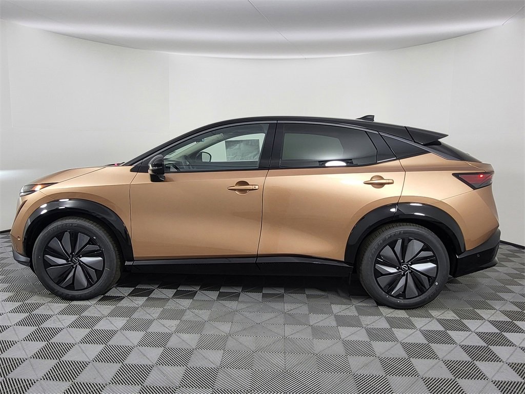 2025 Nissan ARIYA Platinum e-4ORCE photo 2