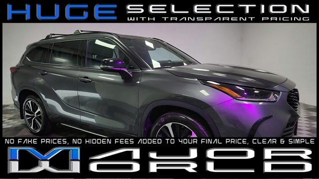 2022 Toyota Highlander XSE's photo