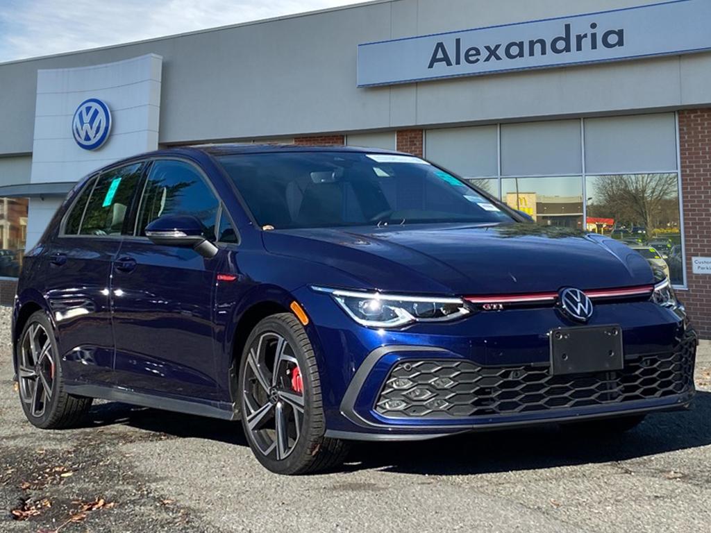 2024 Volkswagen Golf GTI SE