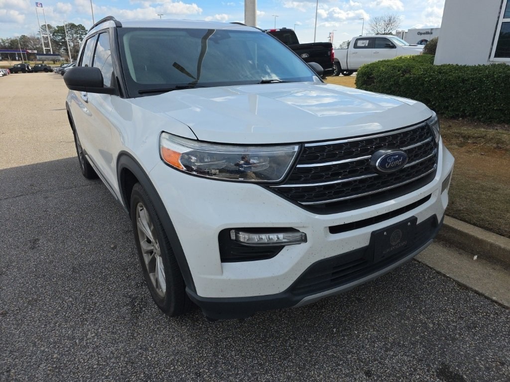 2021 Ford Explorer XLT photo 3