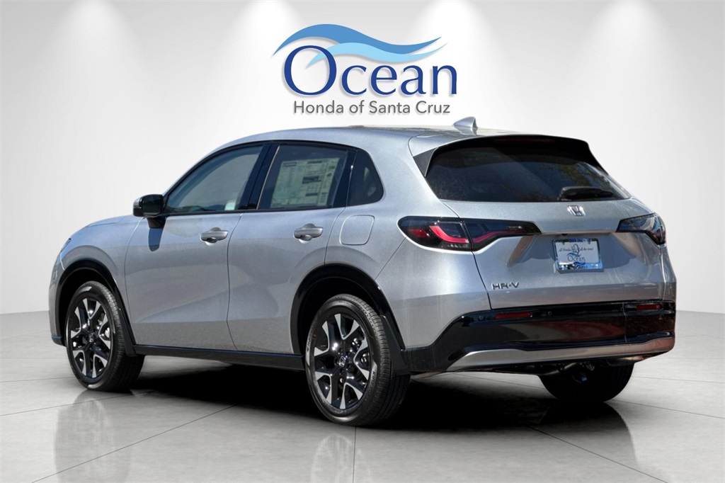 2026 Honda HR-V EX-L photo 2