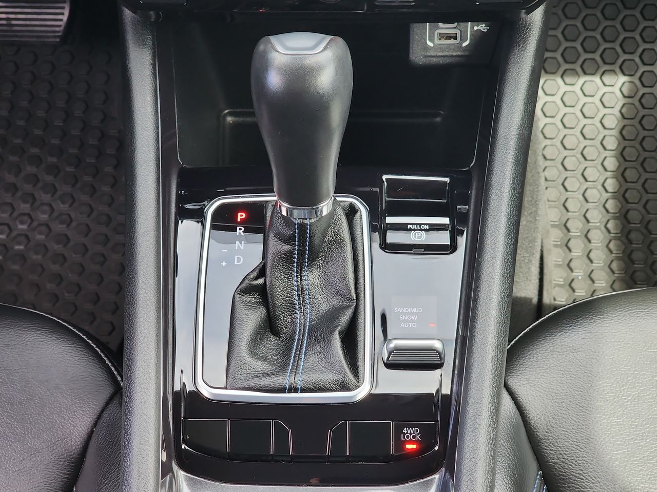 2022 Jeep Compass Latitude photo 15