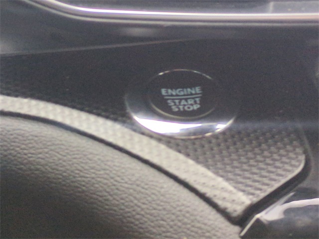 2022 Ford Explorer ST photo 19