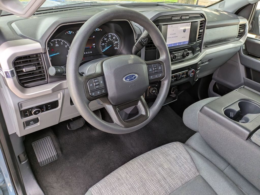 2023 Ford F-150 XLT photo 10