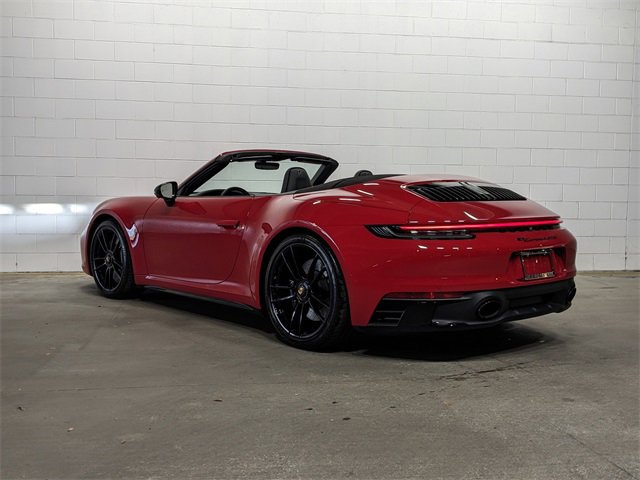 2024 Porsche 911 4S 4 GTS Cabriolet photo 3