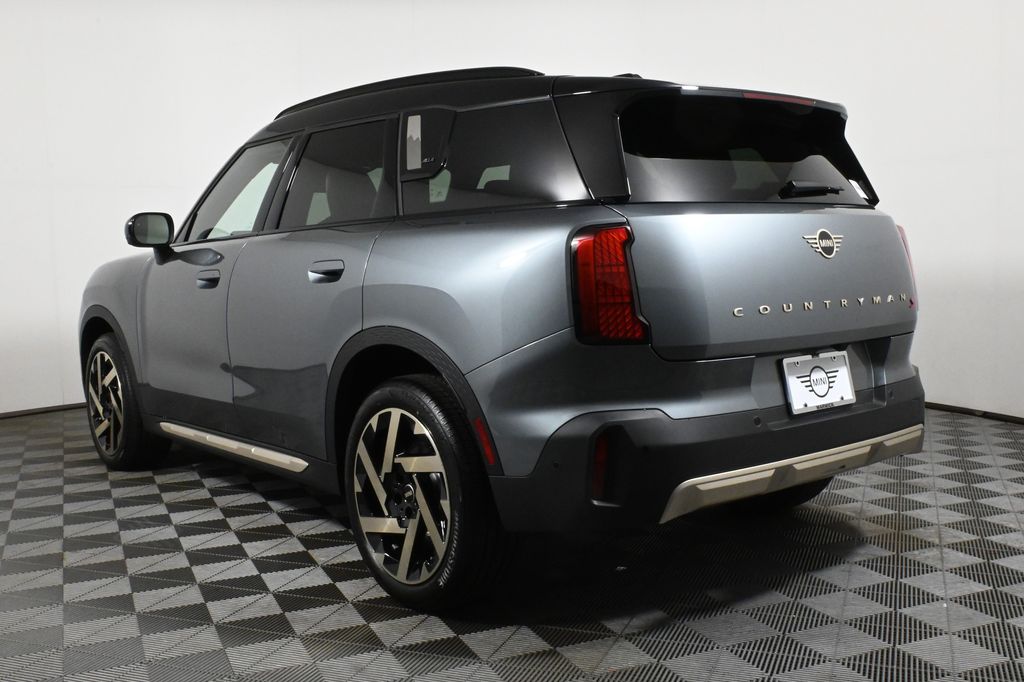 2025 Mini Countryman S ALL4 Iconic photo 3