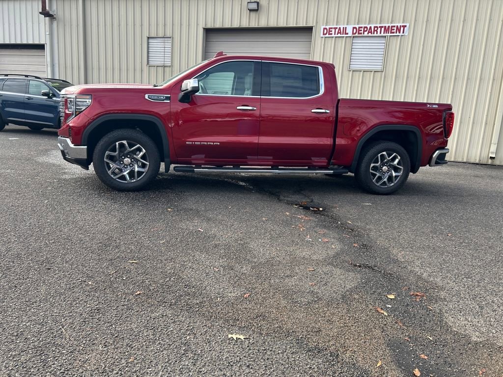 2026 Gmc Sierra 1500 SLT photo 3