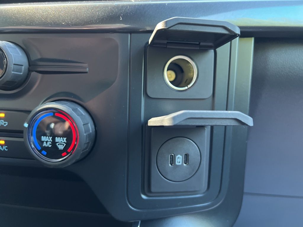 2025 Ford F-150 STX photo 25