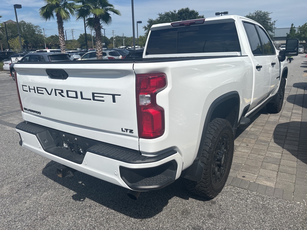 2024 Chevrolet Silverado 2500HD LTZ photo 6