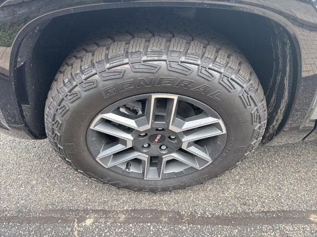 2026 Gmc Terrain AT4 photo 3