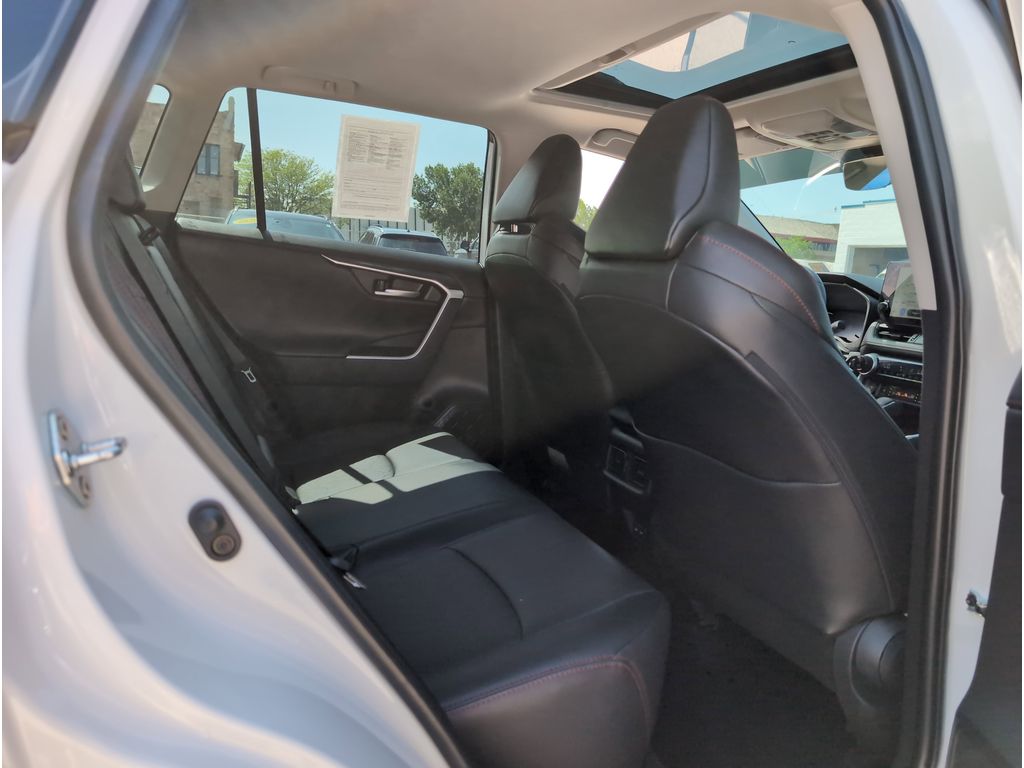 2024 Toyota RAV4 TRD photo 29