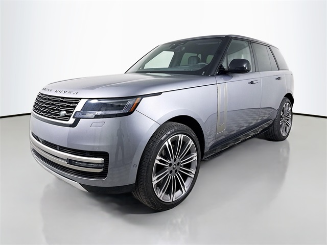 2025 Land Rover Range Rover SE's photo