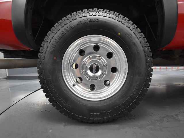 2005 Gmc Sierra SLT photo 9