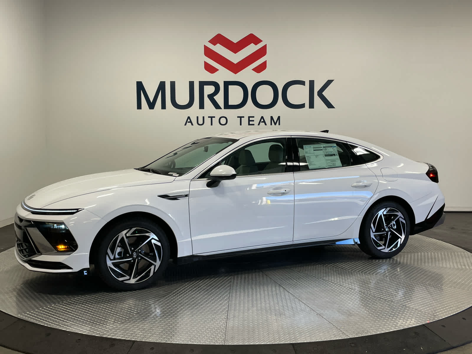 2026 Hyundai Sonata SEL Sport photo 3