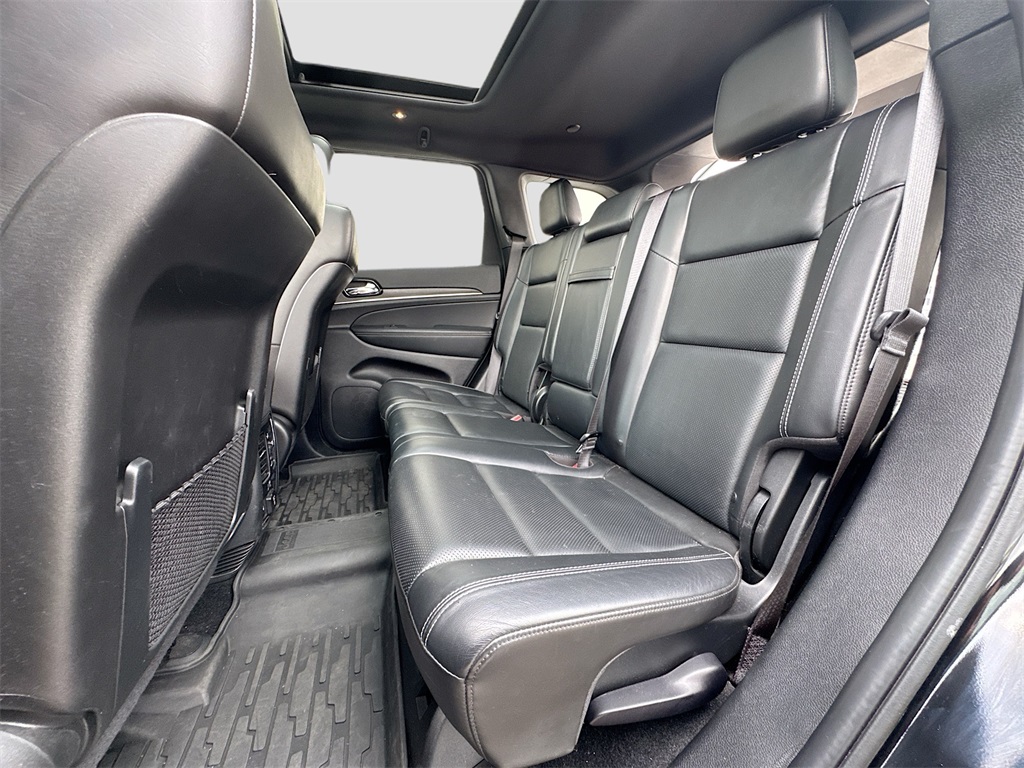 2021 Jeep Grand Cherokee Anniversary Edition photo 24