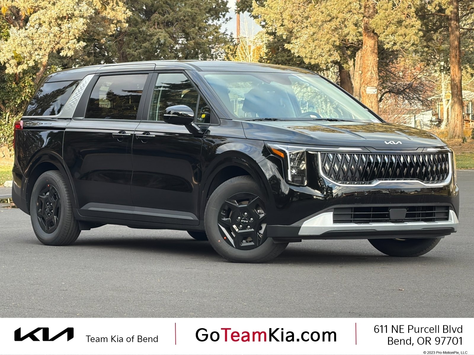 2026 Kia Carnival LXS's photo