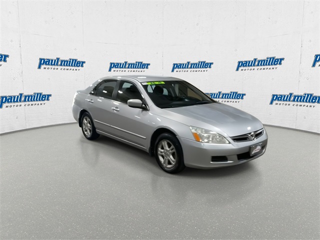 Used 2006 Honda Accord SE with VIN 1HGCM56386A048043 for sale in Lexington, KY