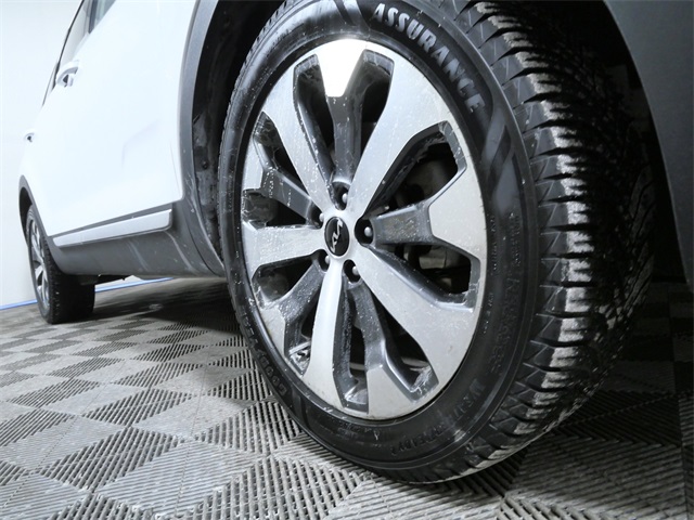 Used 2022 Kia Telluride S with VIN 5XYP6DHC7NG308285 for sale in Apple Valley, Minnesota