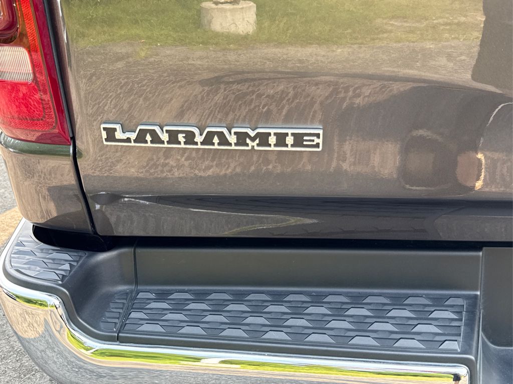 2020 Ram 1500 Laramie photo 15