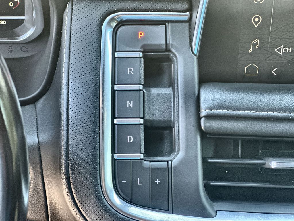 2022 Gmc Yukon SLT photo 16