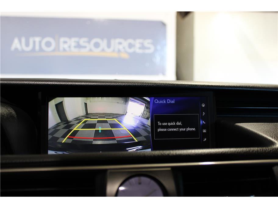 2019 Lexus IS 300 photo 33