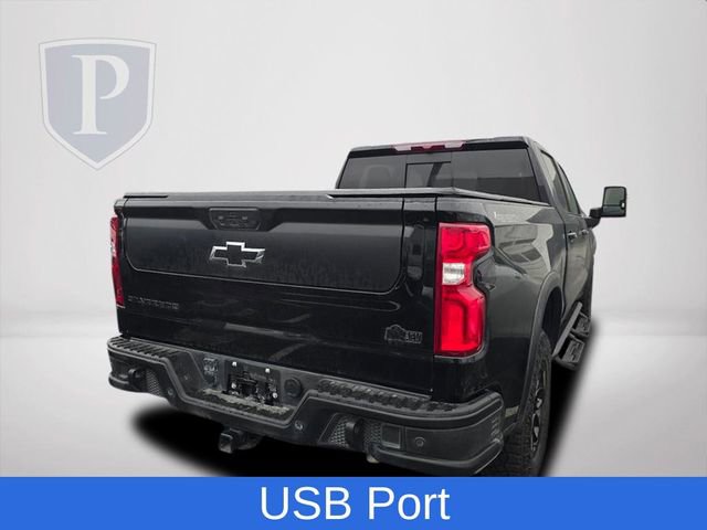2024 Chevrolet Silverado 1500 ZR2 photo 2
