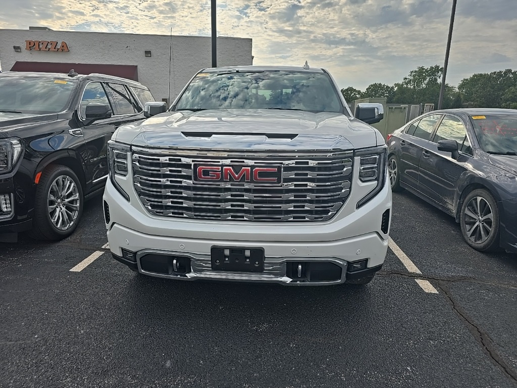 2025 GMC Sierra 1500 Denali's photo