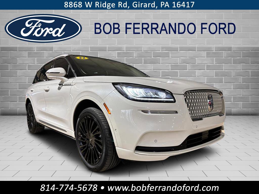 2022 Lincoln Corsair Reserve's photo