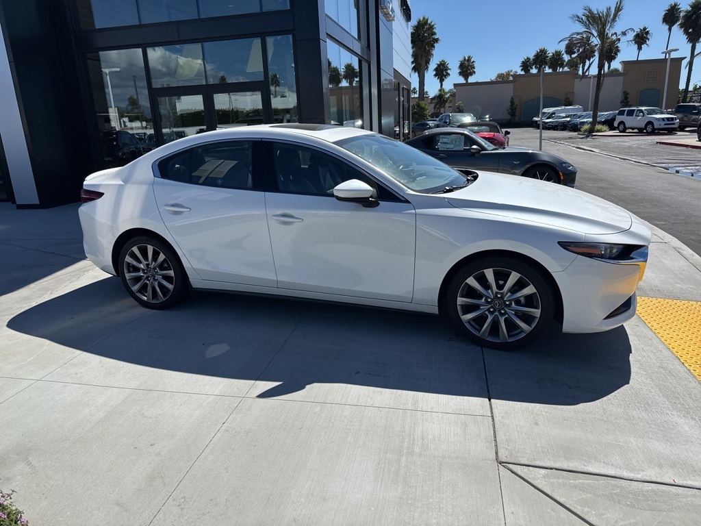2021 Mazda Mazda3 Premium photo 25