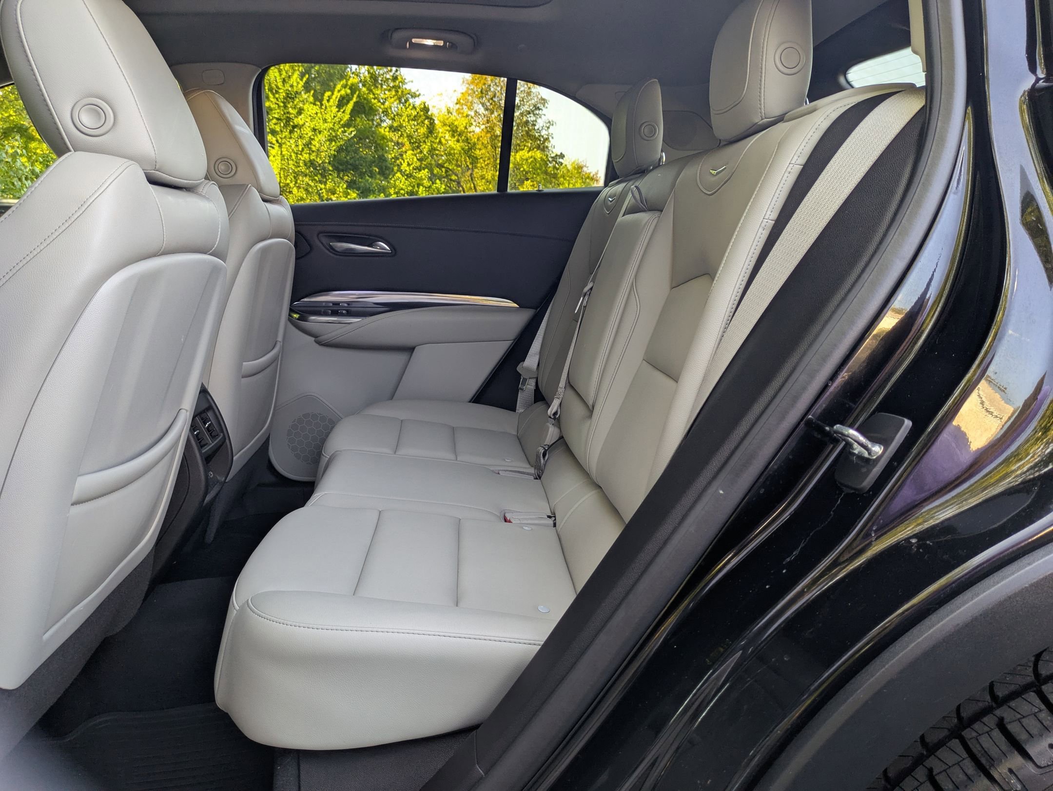 2019 Cadillac XT4 Luxury photo 7