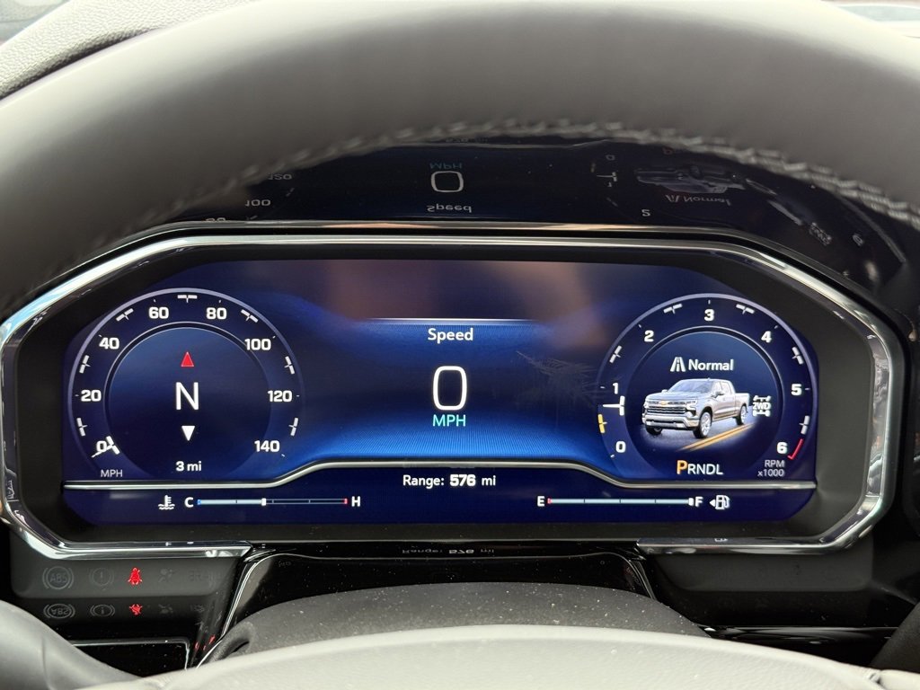 2025 Chevrolet Silverado 1500 LT photo 25