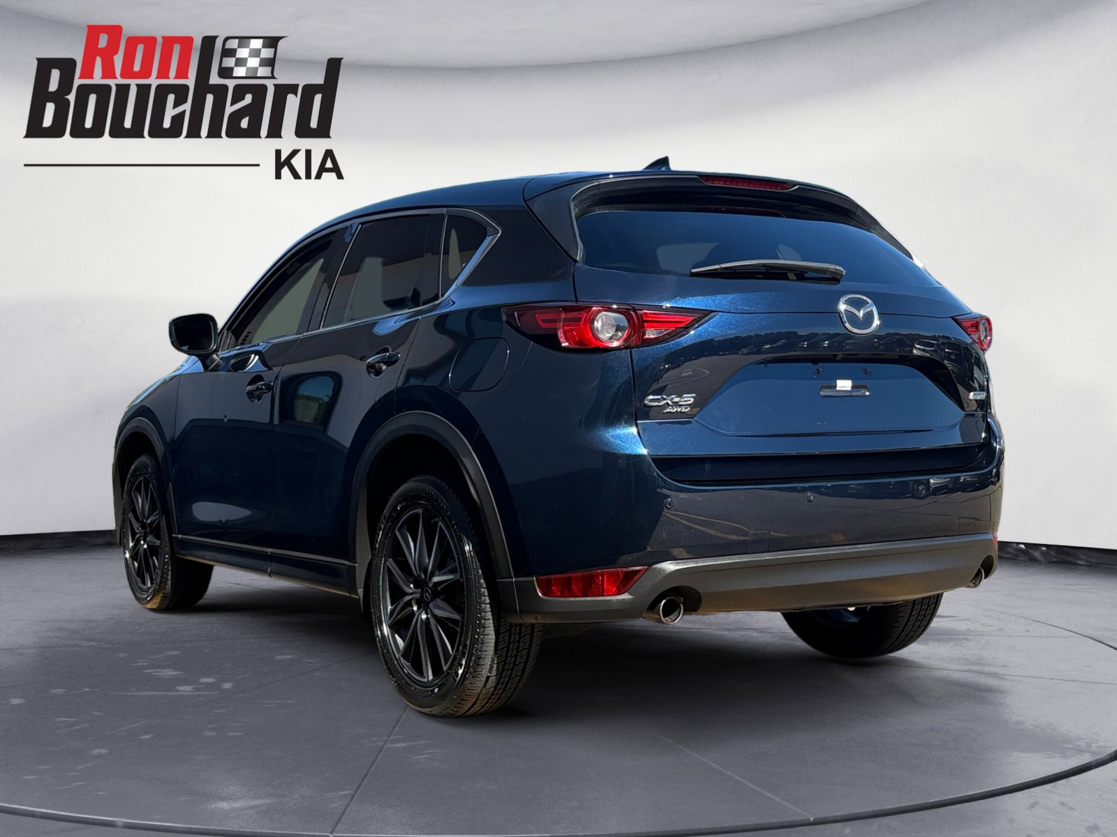 2017 Mazda CX-5 Grand Touring photo 4