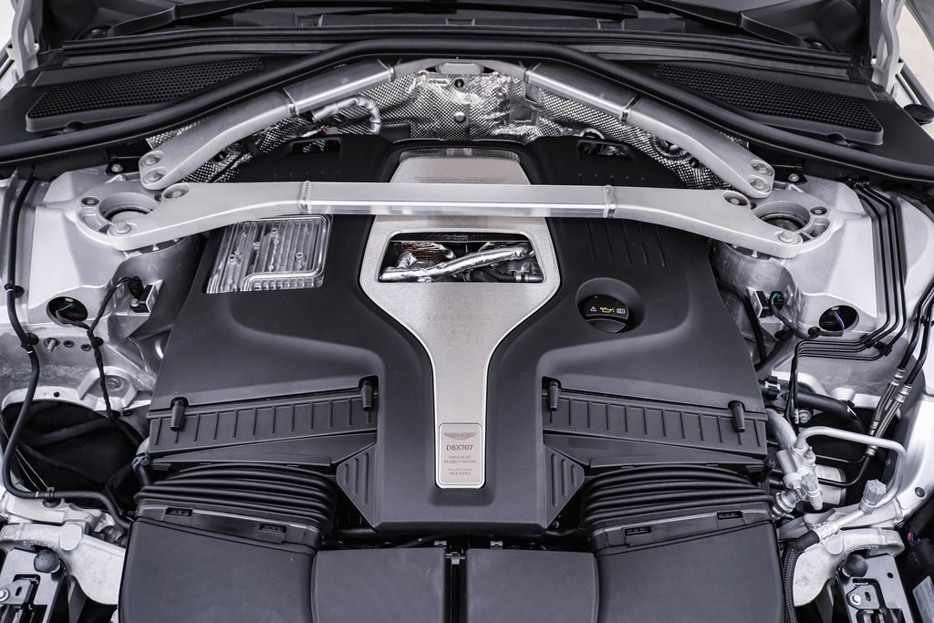 2025 Aston Martin DBX AM8 DBX707 photo 31