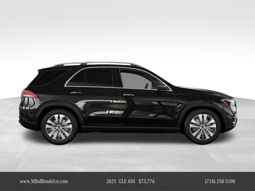 2025 Mercedes Benz GLE 450 4MATIC photo 2
