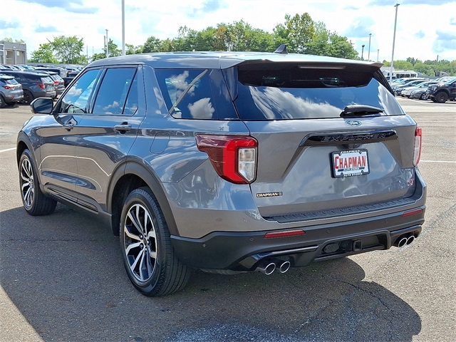 2021 Ford Explorer ST photo 2