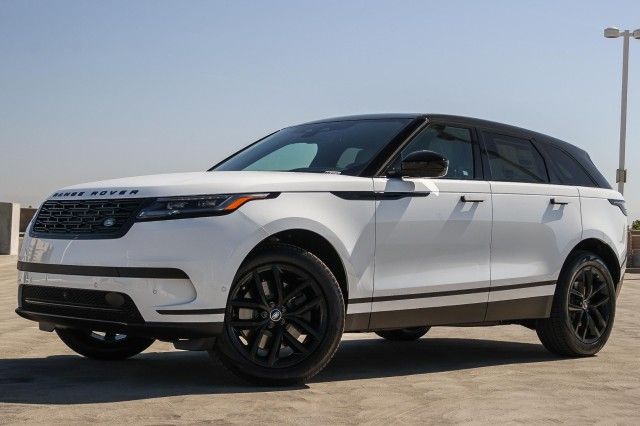 2026 Land Rover Range Rover Velar S's photo