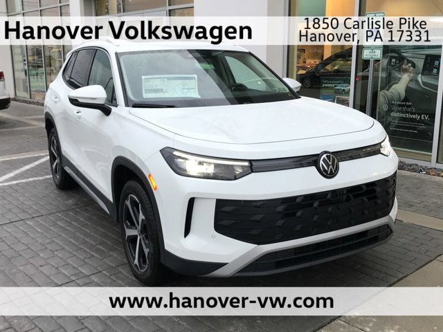 2026 Volkswagen Tiguan SE's photo