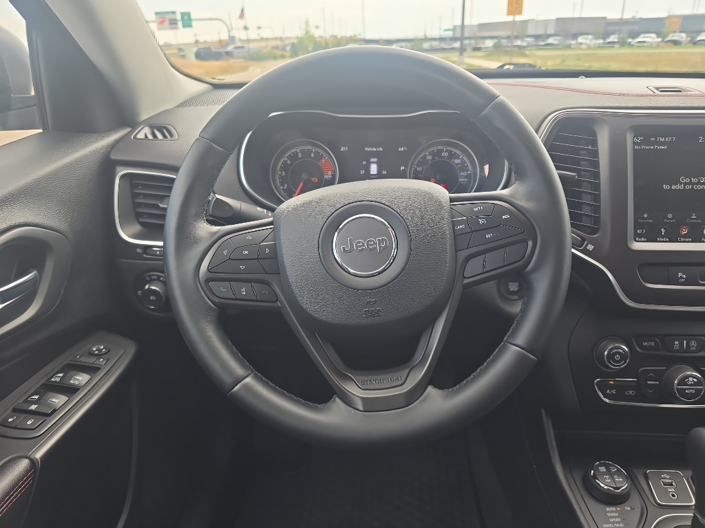 2019 Jeep Cherokee Trailhawk photo 25