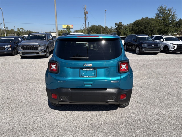 2022 Jeep Renegade Latitude photo 4